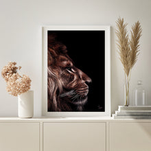 Afbeelding in Gallery-weergave laden, King Of The Jungle
